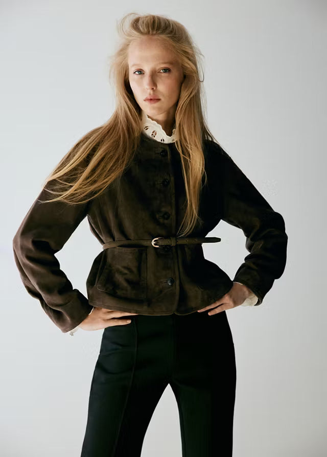 Women’s Chest-Pocket Suede Jacket – Premium Button-Up Leather Outerwear